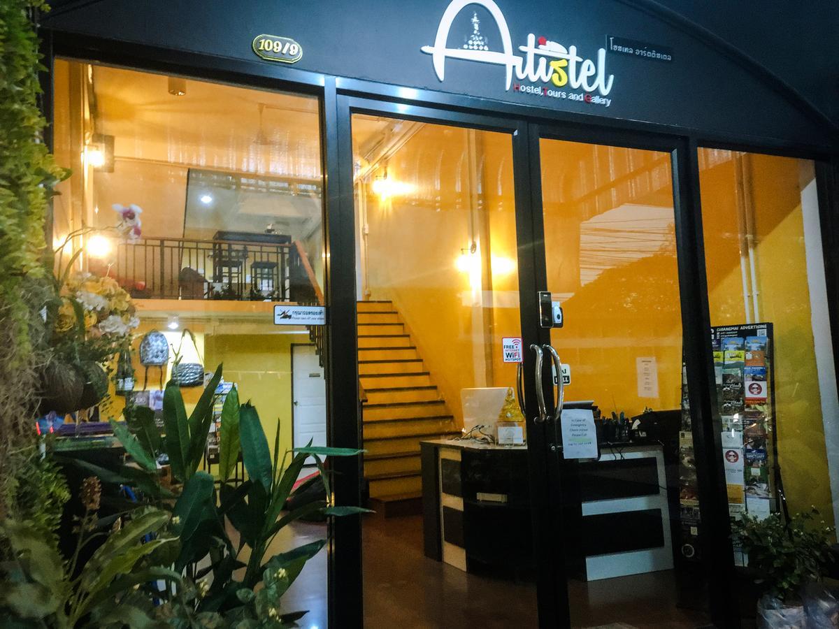 Albergue Artistel (Adults Only) Chiang Mai Exterior foto